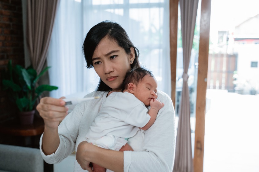 Cara Menurunkan Demam pada Bayi Secara Alami